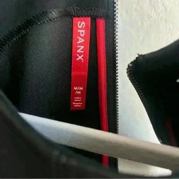 SPANX Leather Like Combo Shapewear Fitted Sheath Midi Dress in‎ Black Size M NWT - Picture 14 of 15